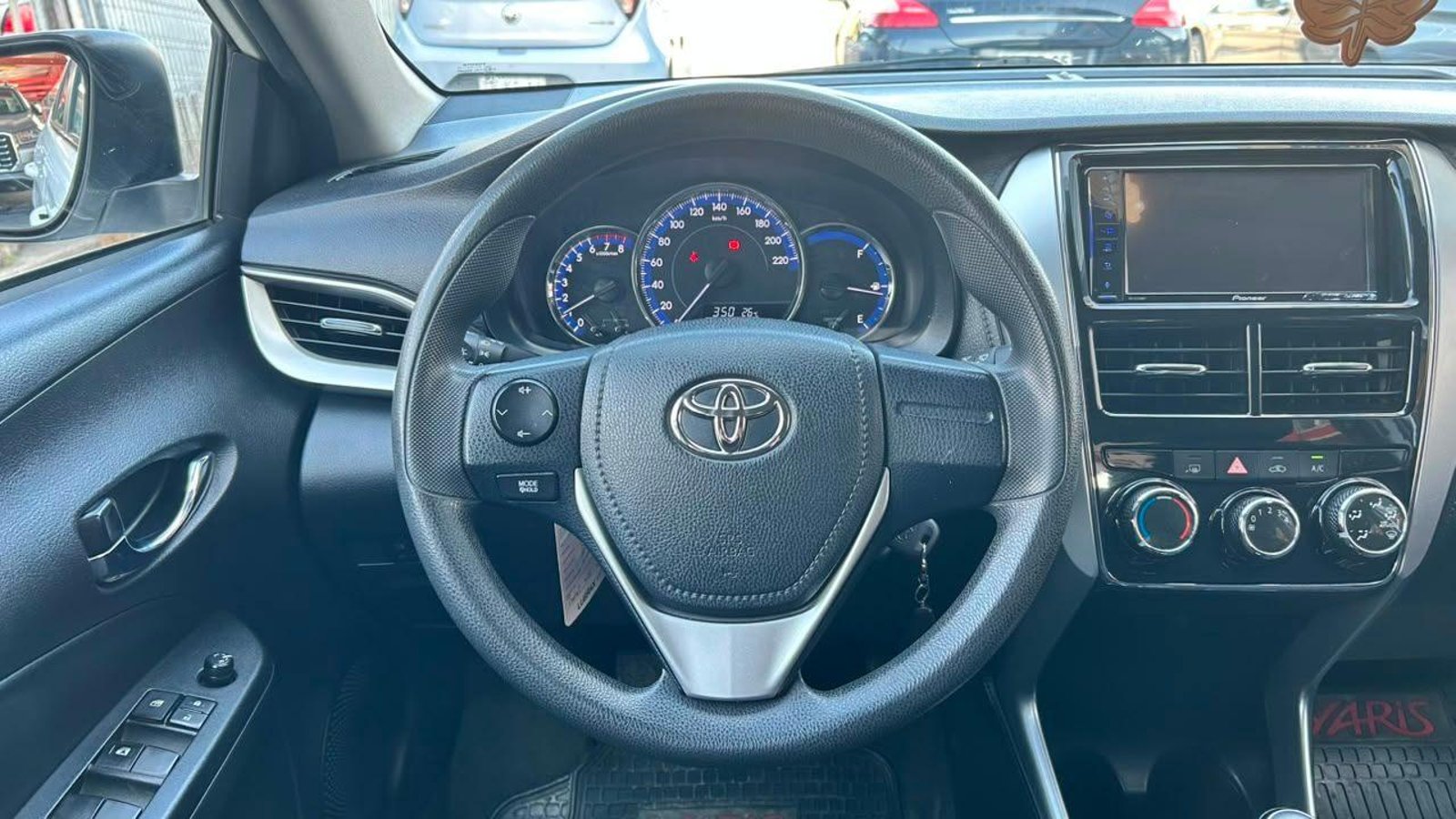 Toyota YARIS 2019 - Imagen 5 de 20