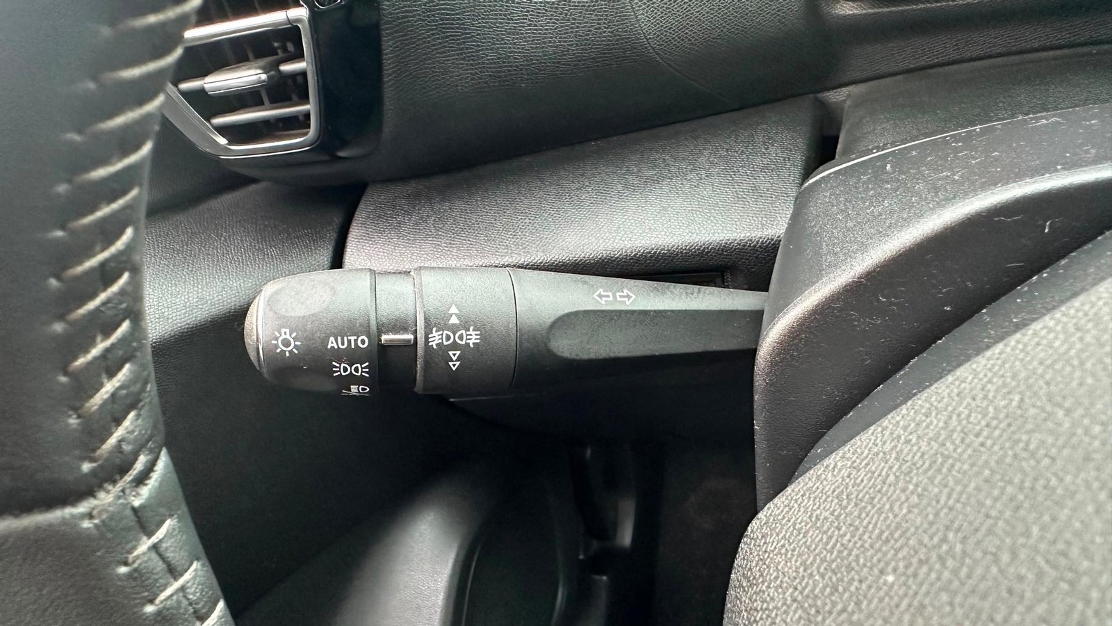 Citroën C4 2022 - Imagen 10 de 20