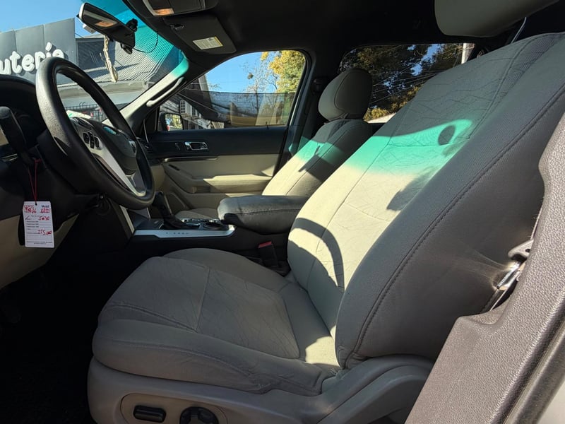 Ford EXPLORER 2015 - Imagen 6 de 20