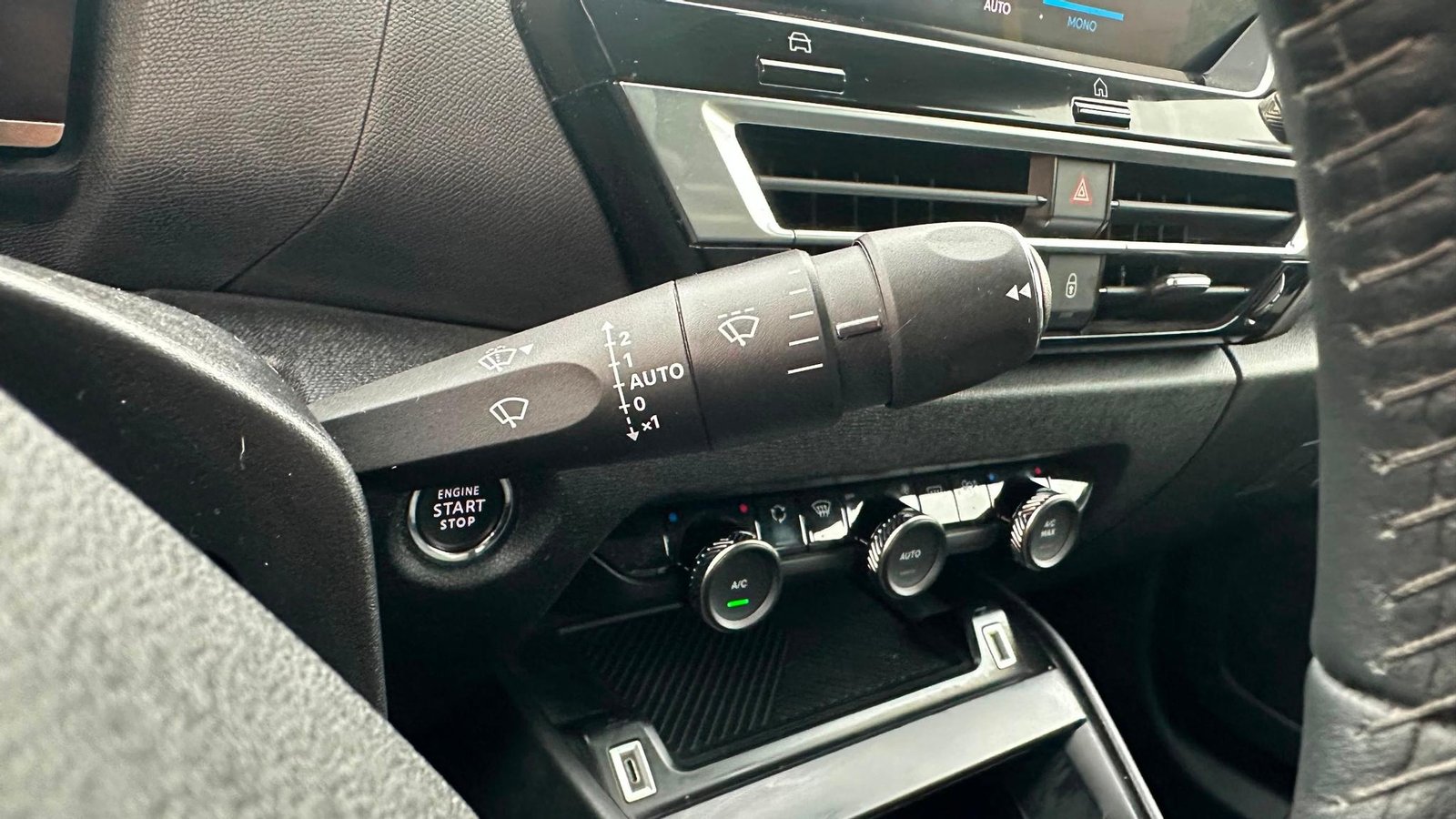 Citroën C4 2022 - Imagen 11 de 20