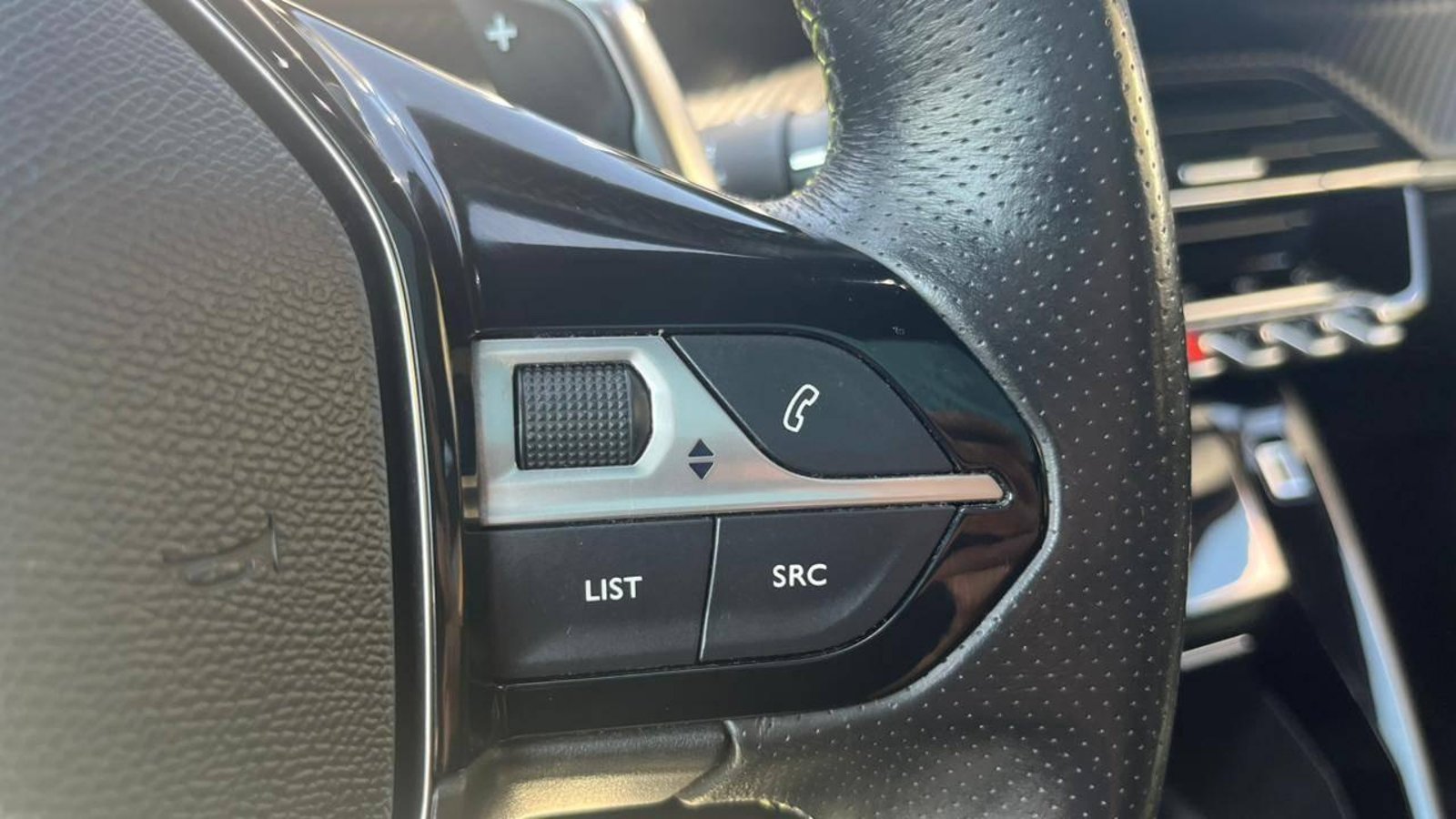 Peugeot 2008 GT Line 2020 - Imagen 13 de 19
