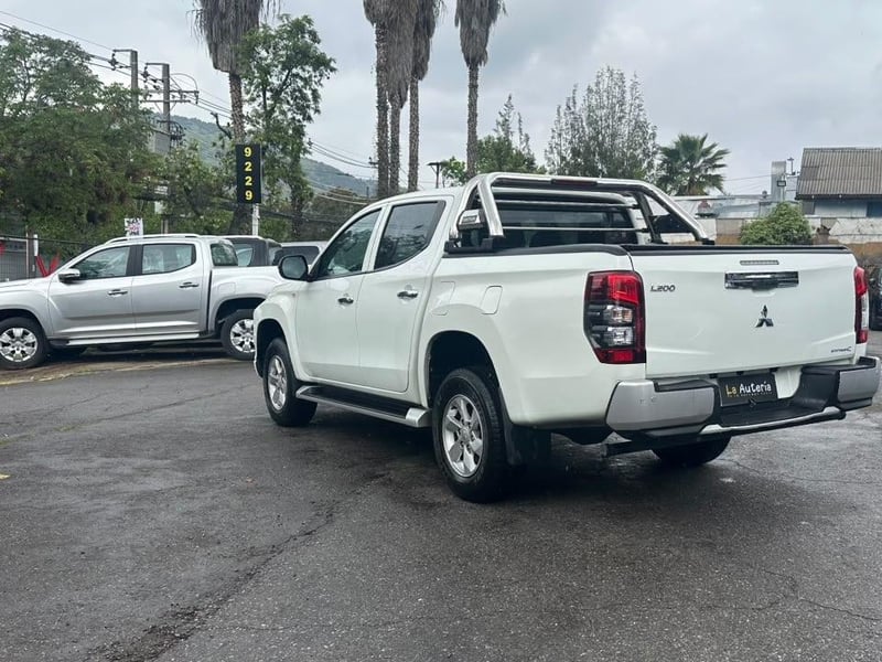 Mitsubishi L200 2024 - Imagen 4 de 20