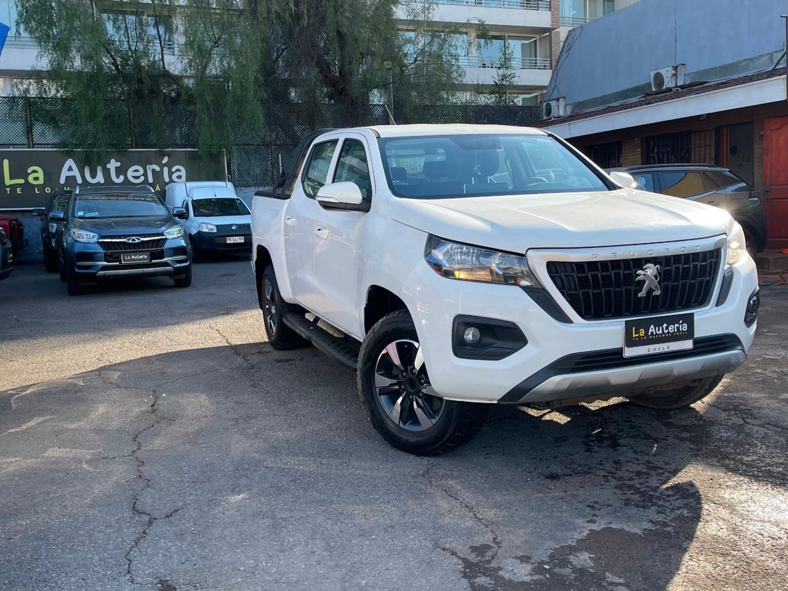 Peugeot LANDTREK 2023 - Foto 2 de 17