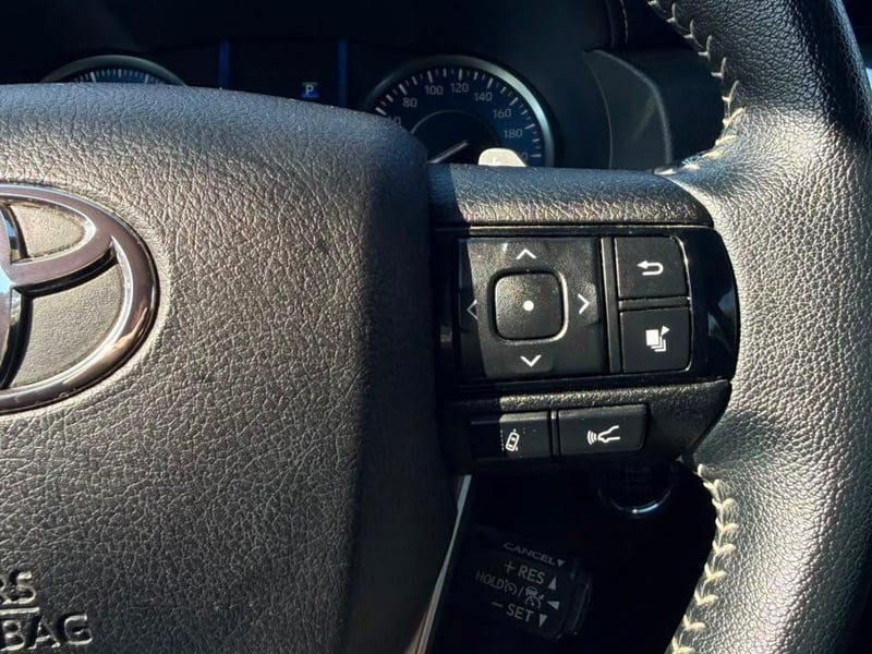 Toyota FORTUNER 2022 - Imagen 19 de 20
