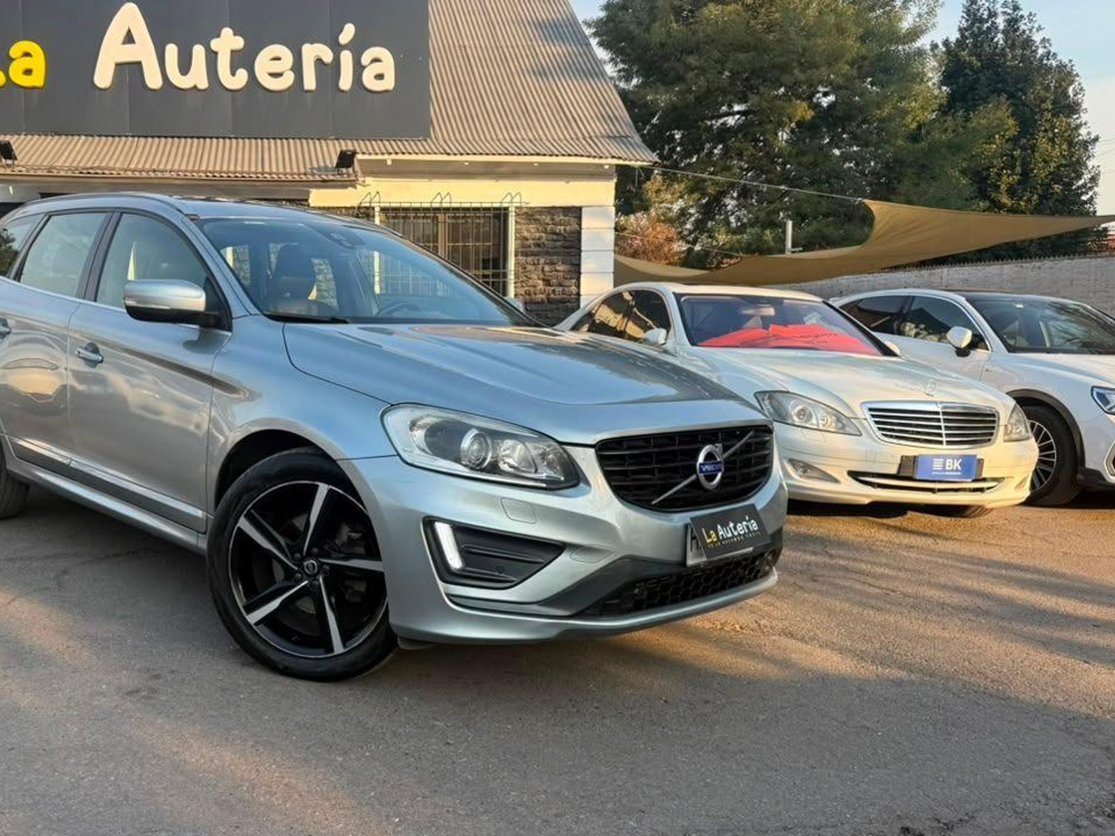 Volvo XC60 2016 - Foto 2 de 20