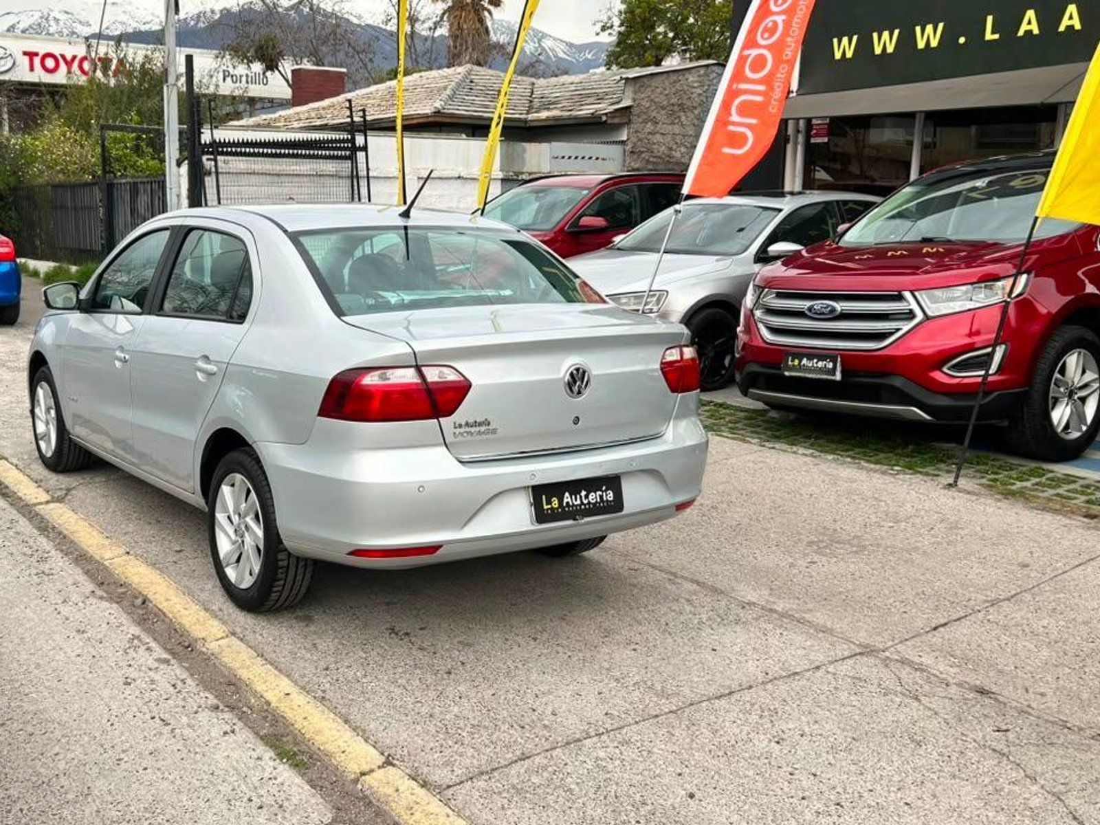 Volkswagen VOYAGE 2022 - Foto 4 de 20
