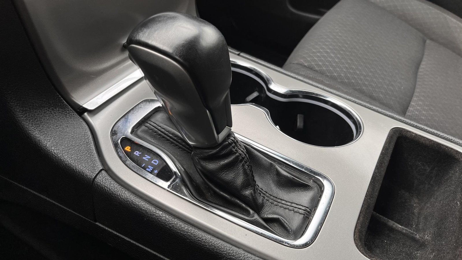 Jeep NEW GRAND CHEROKEE LAREDO 3.6 AUT 2021 - Imagen 12 de 15