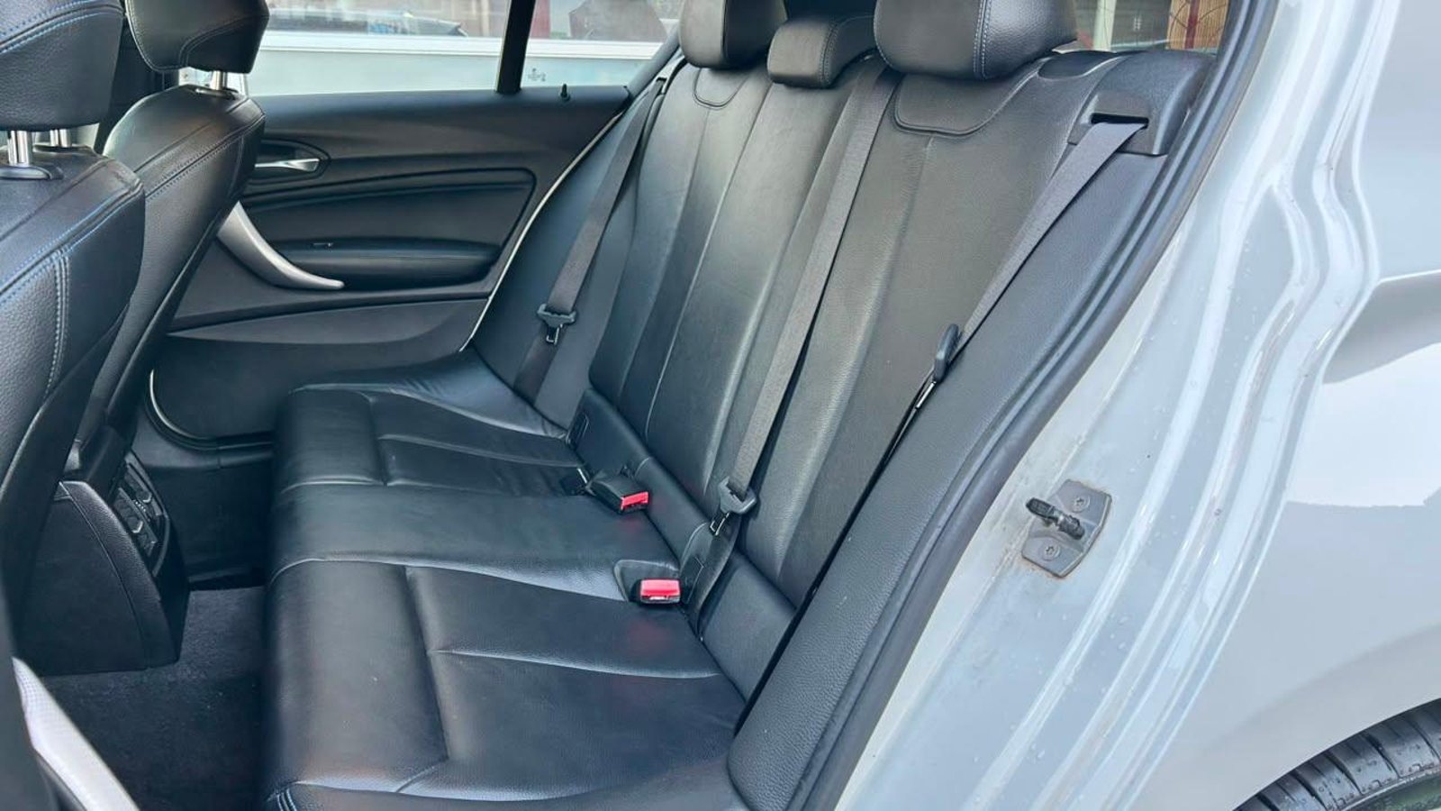 BMW 118D 2019 - Imagen 7 de 20