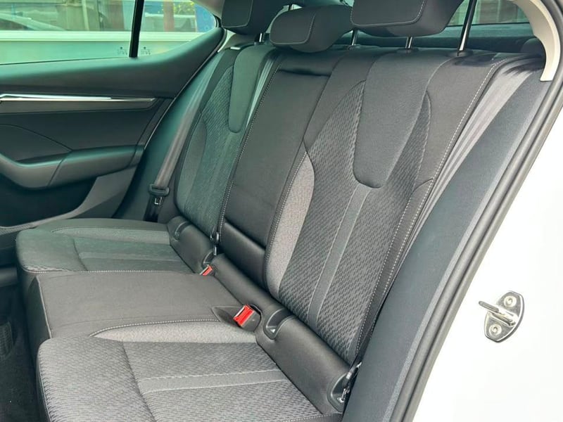 Skoda Octavia 2025 - Imagen 7 de 20