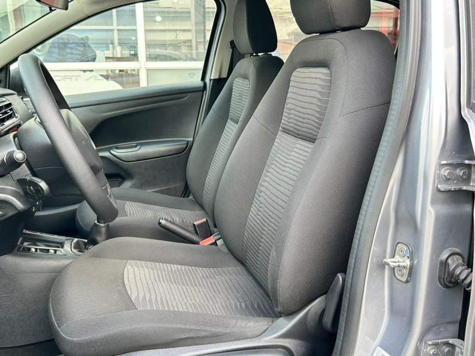 Peugeot 301 VTI 2018 - Foto 5 de 18