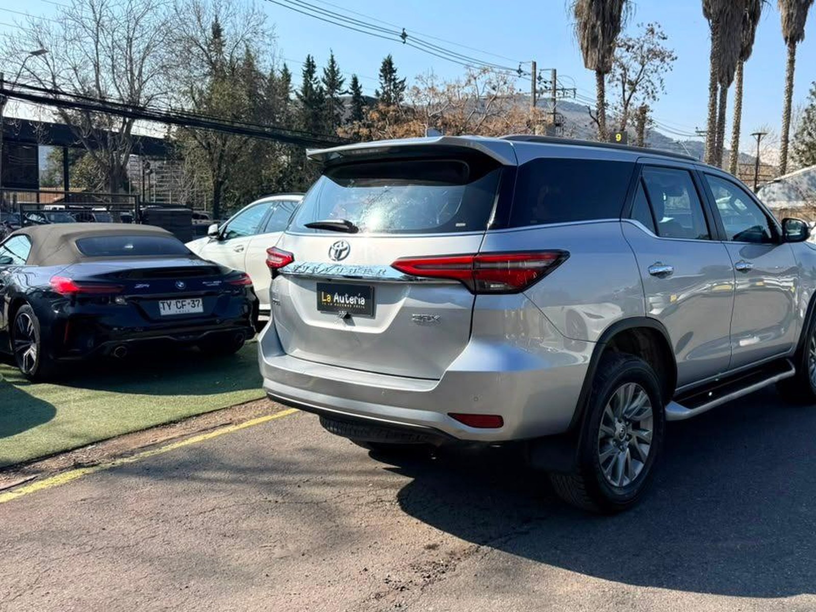 Toyota NEW FORTUNER SRX TDI 4X4 2.8 AUT 2022 - Foto 4 de 20