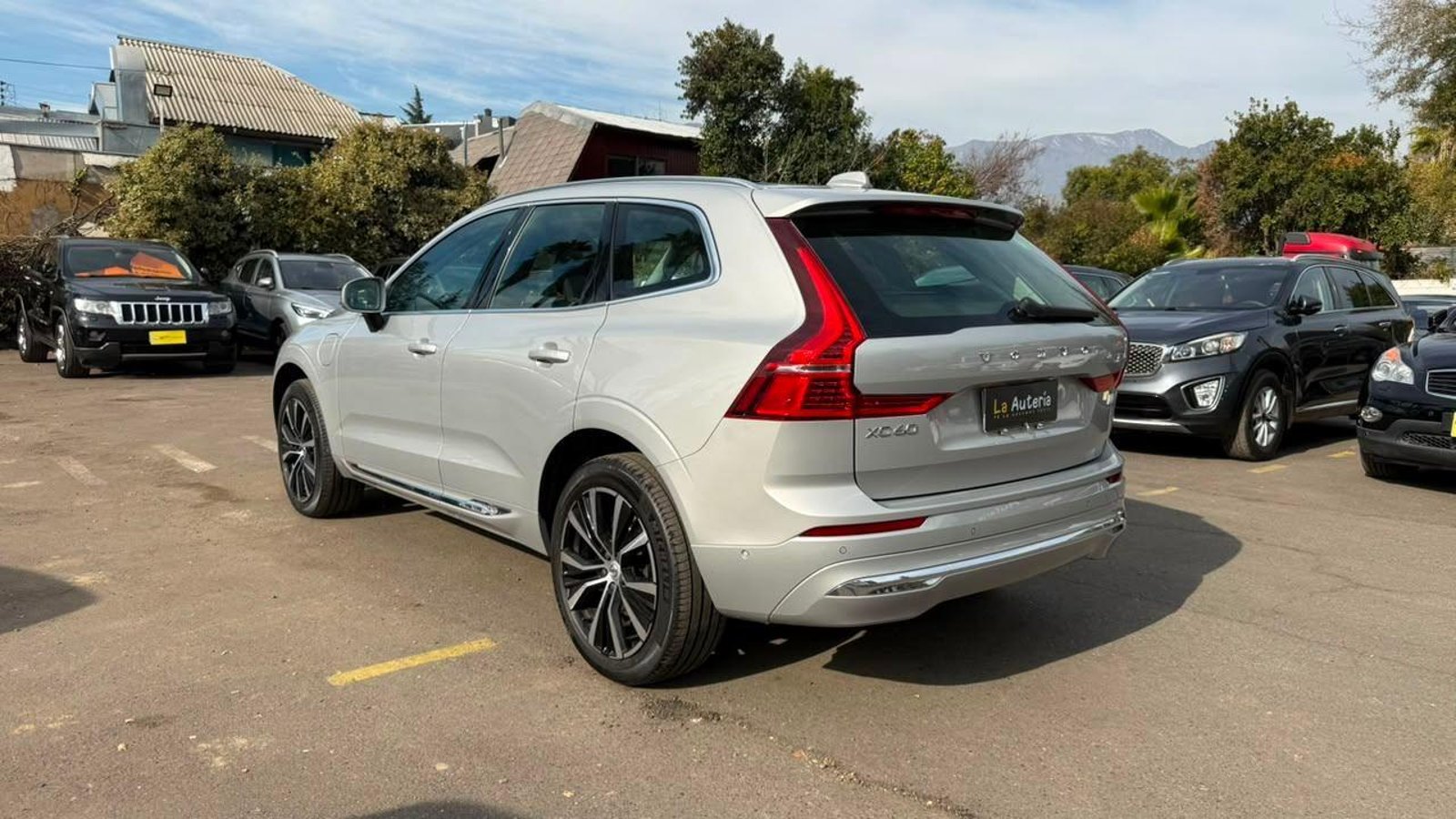 VOLVO XC60 2023 - Foto 4 de 20