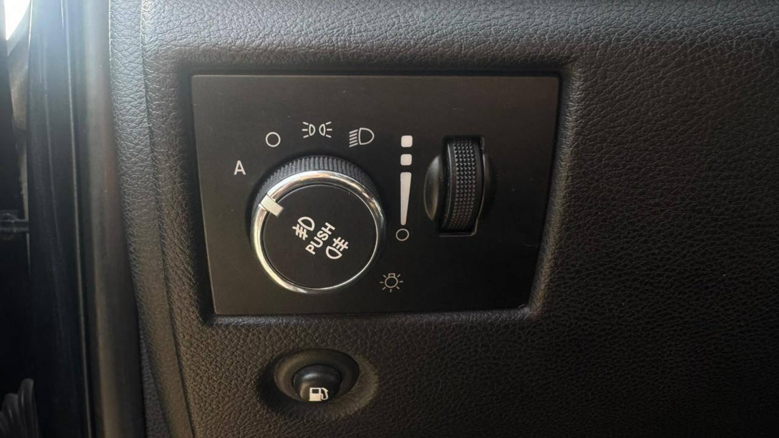 Jeep GRAND CHEROKEE 2012 - Imagen 20 de 20