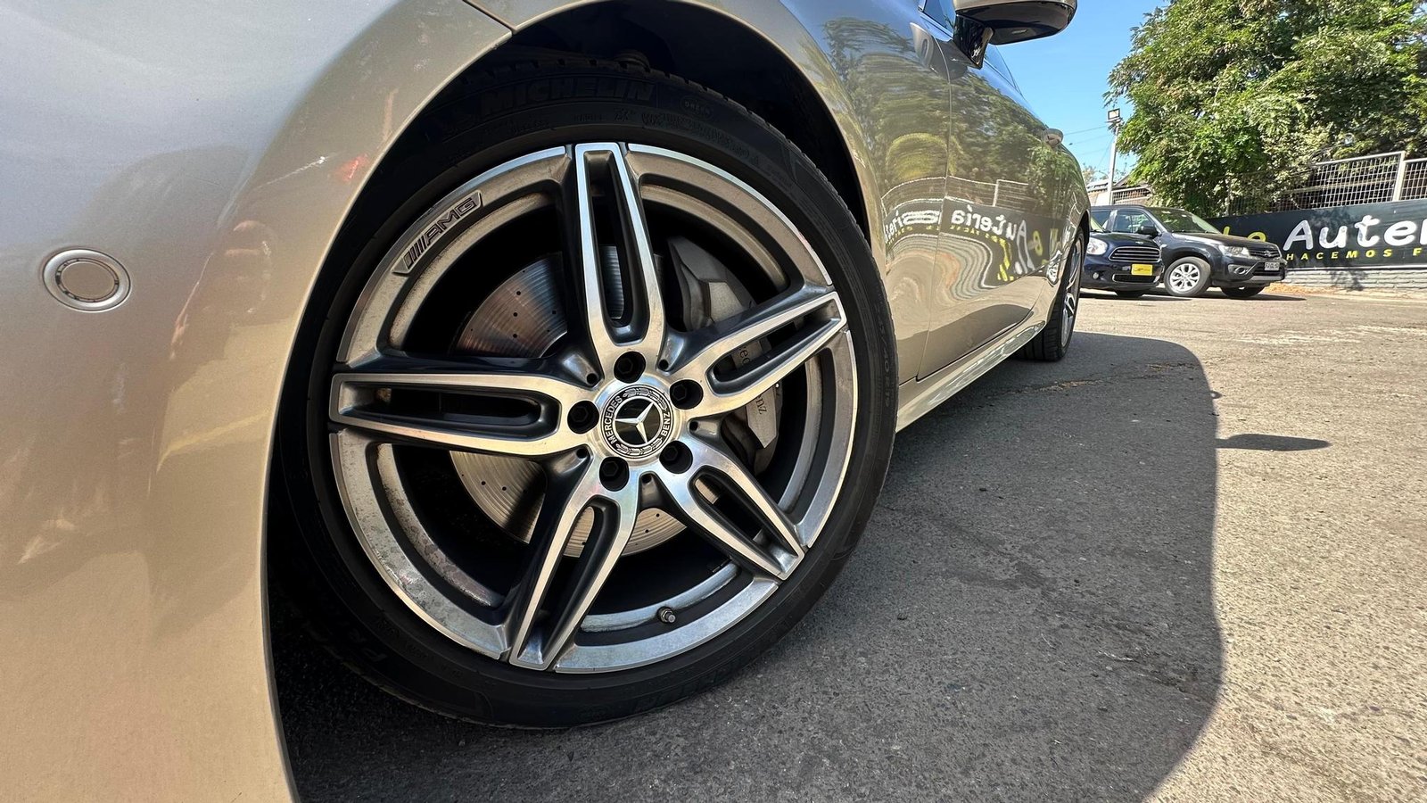 Mercedes Benz E300 2020 - Imagen 5 de 20