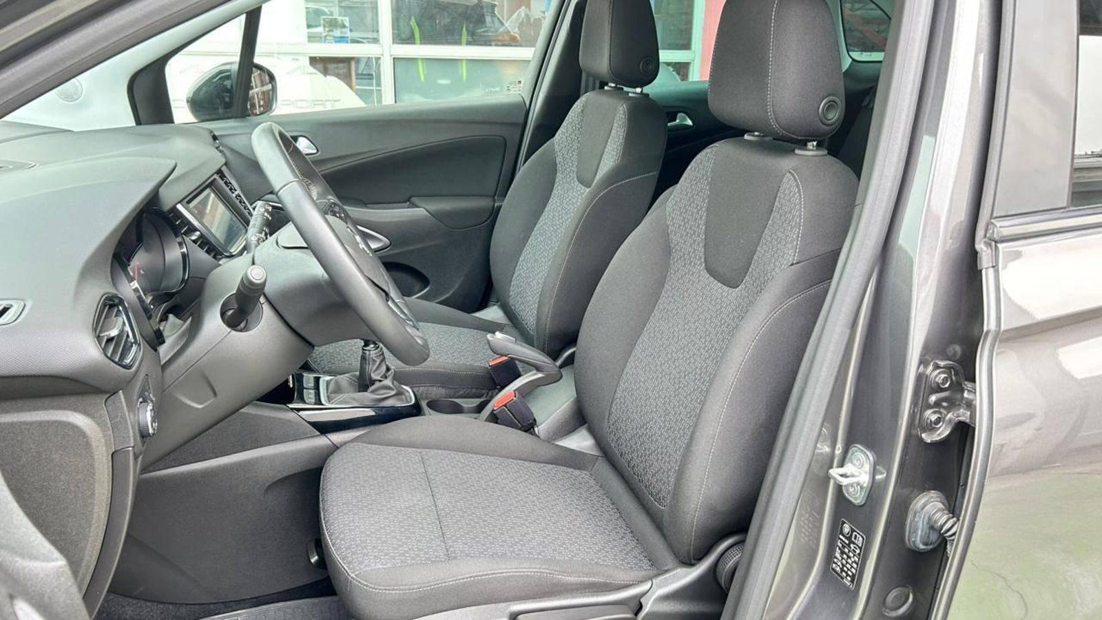 Opel Crossland 2023 - Imagen 16 de 20