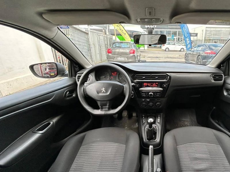 Peugeot 301 VTI 2018 - Imagen 9 de 18