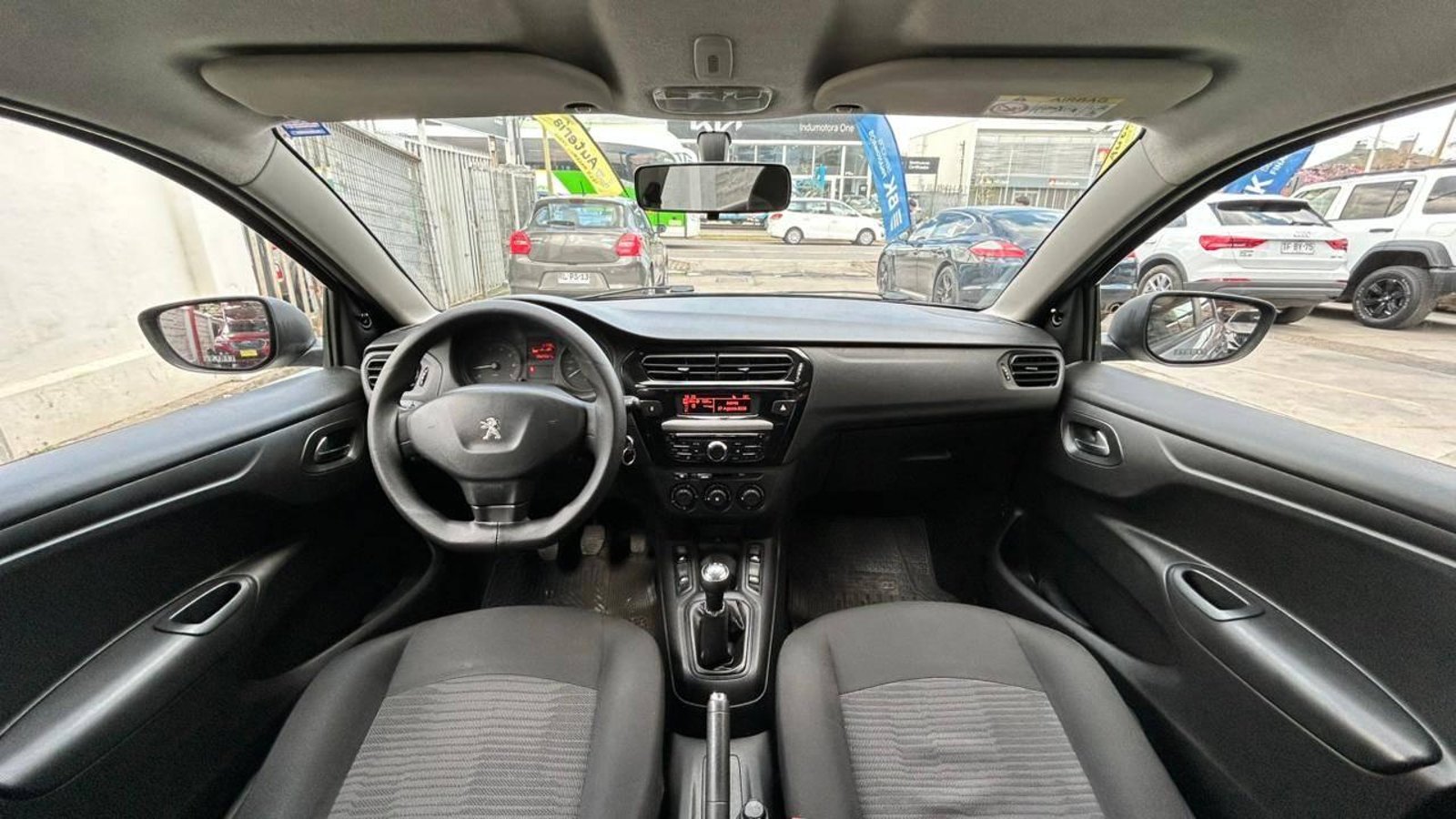 Peugeot 301 VTI 2018 - Imagen 9 de 18