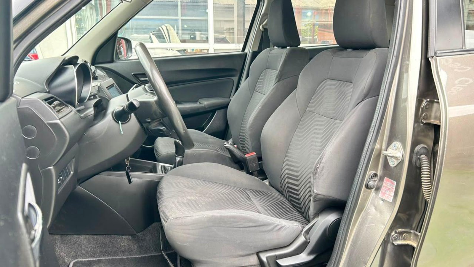 Suzuki SWIFT 2022 - Imagen 20 de 20