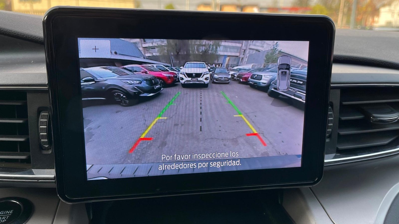 Ford EXPLORER 2024 - Imagen 15 de 18