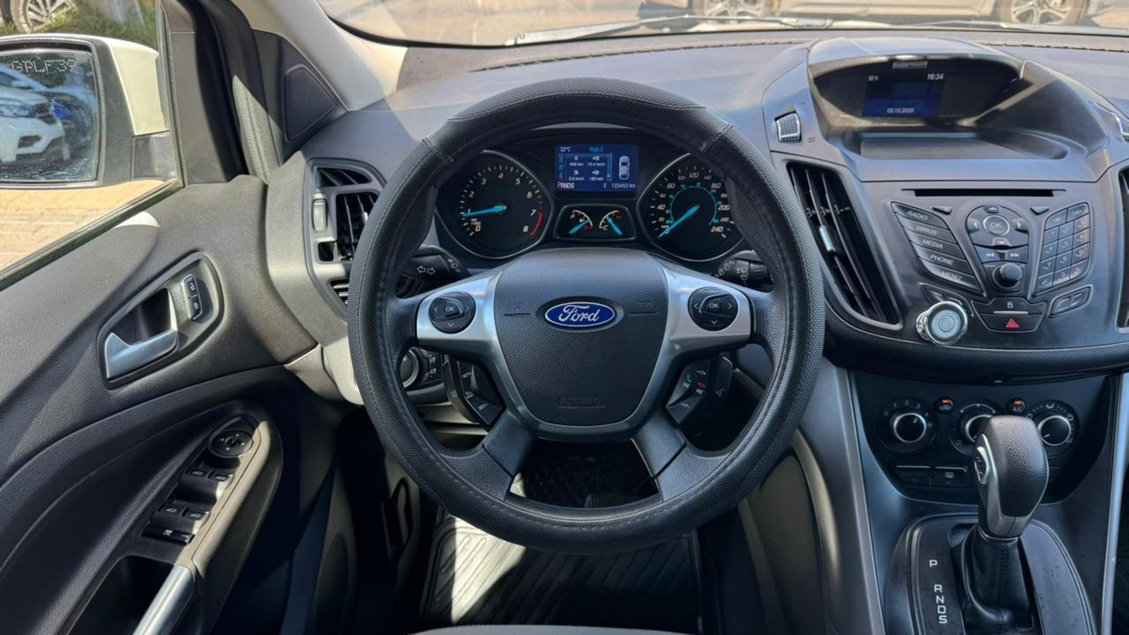 Ford Escape 2014 - Imagen 9 de 18