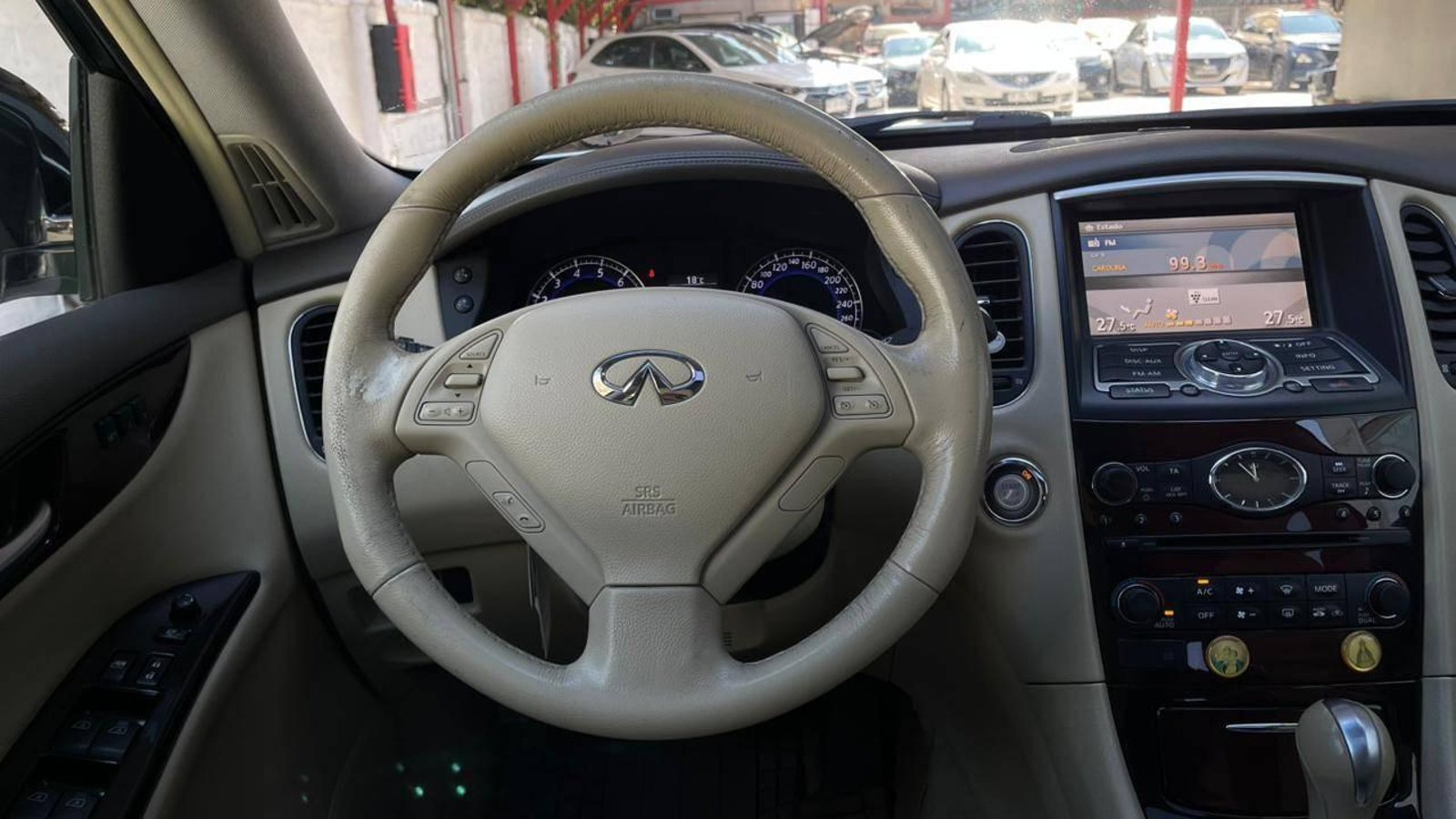 Infiniti QX-50 2014 - Imagen 9 de 17