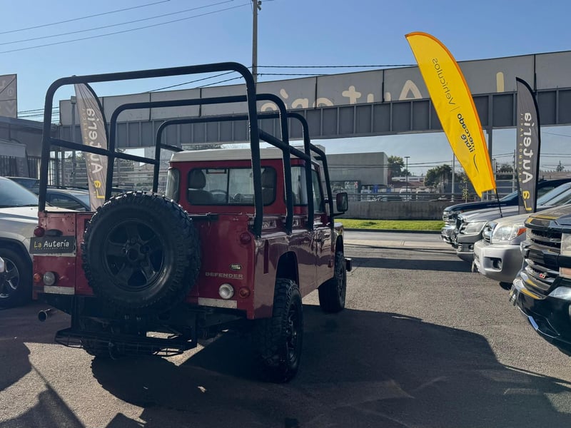 Land Rover DEFENDER 110 2014 - Imagen 4 de 16