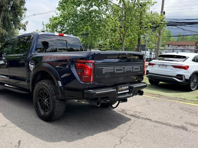 Ford F-150 2025 - Imagen 4 de 20