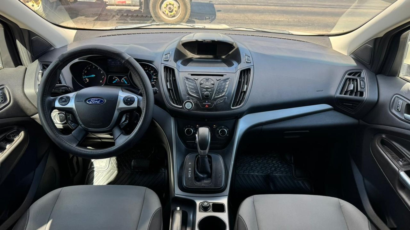 Ford Escape 2014 - Imagen 6 de 18