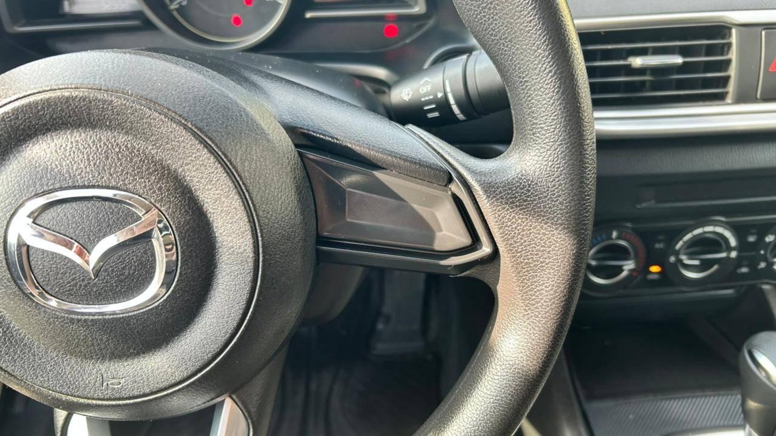 Mazda 3 2018 - Imagen 17 de 20