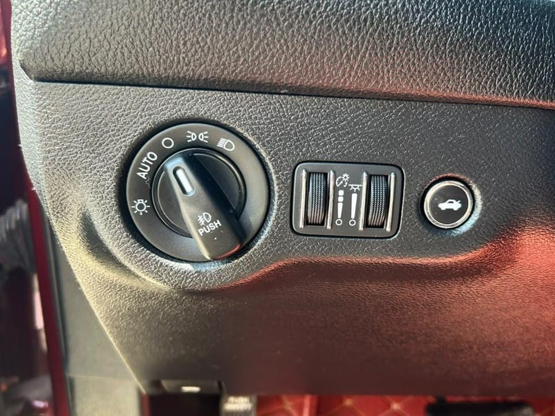Dodge CHALLENGER 2020 - Imagen 18 de 20
