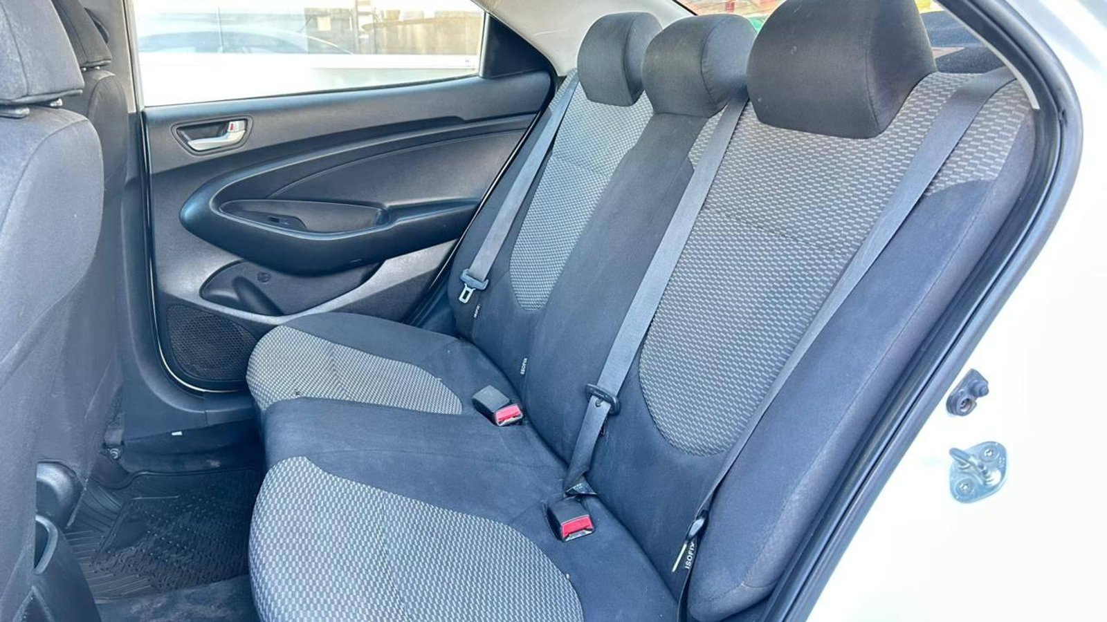 Hyundai Verna 2021 - Imagen 7 de 20