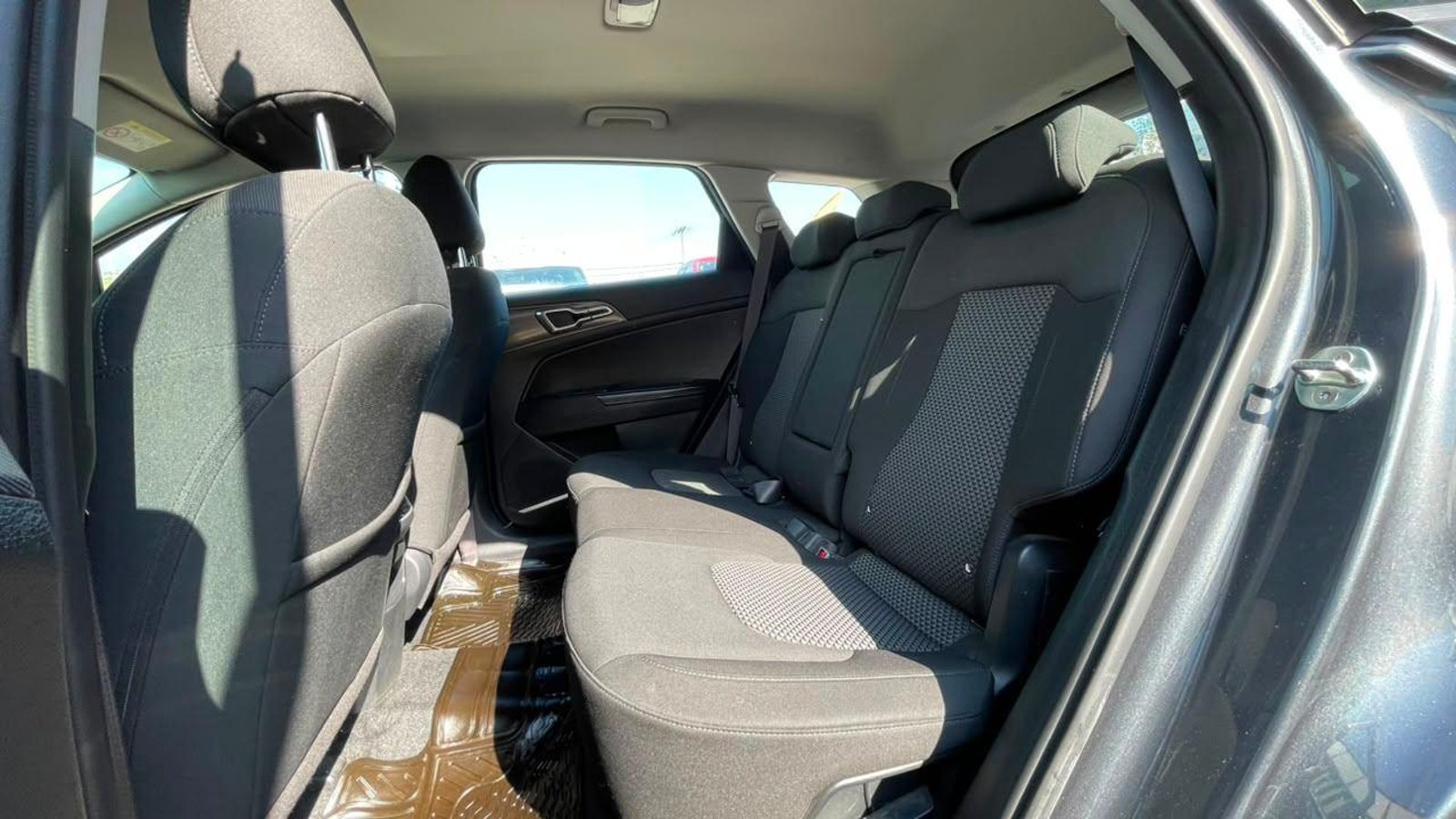 Kia NEW SPORTAGE 2022 - Imagen 6 de 16