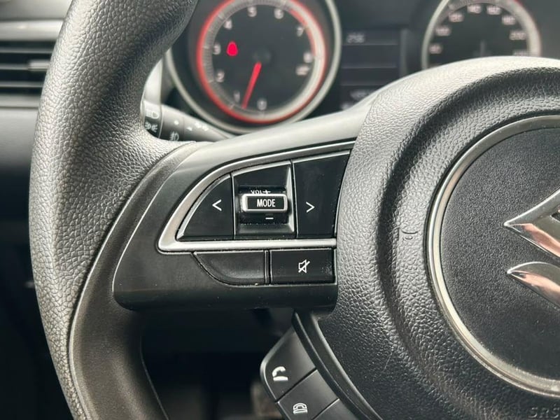 Suzuki SWIFT 2024 - Imagen 16 de 20