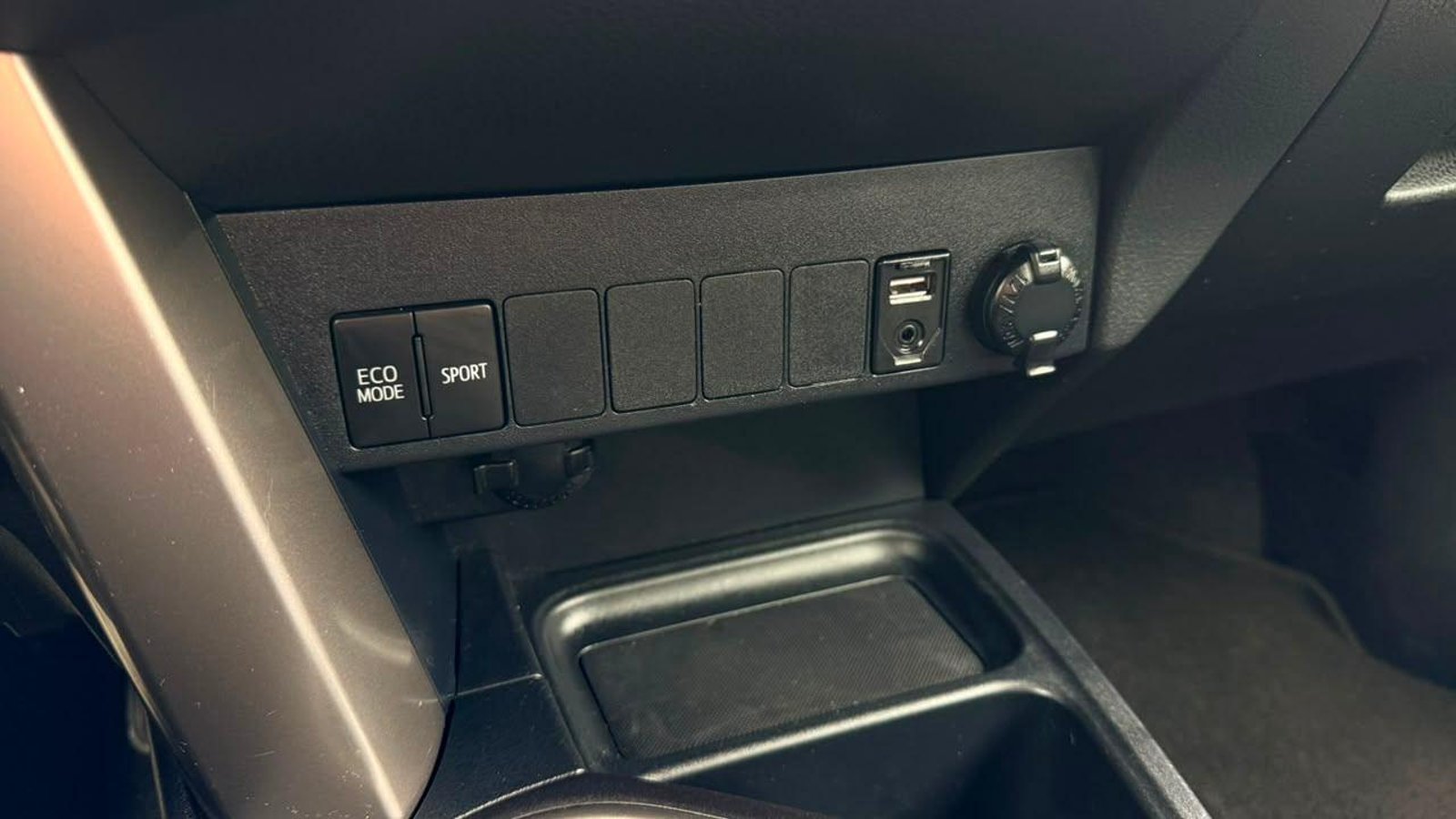 Toyota RAV4 A 2019 - Imagen 14 de 20