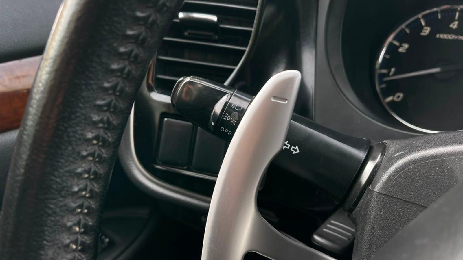 Mitsubishi OUTLANDER 2014 - Imagen 17 de 18