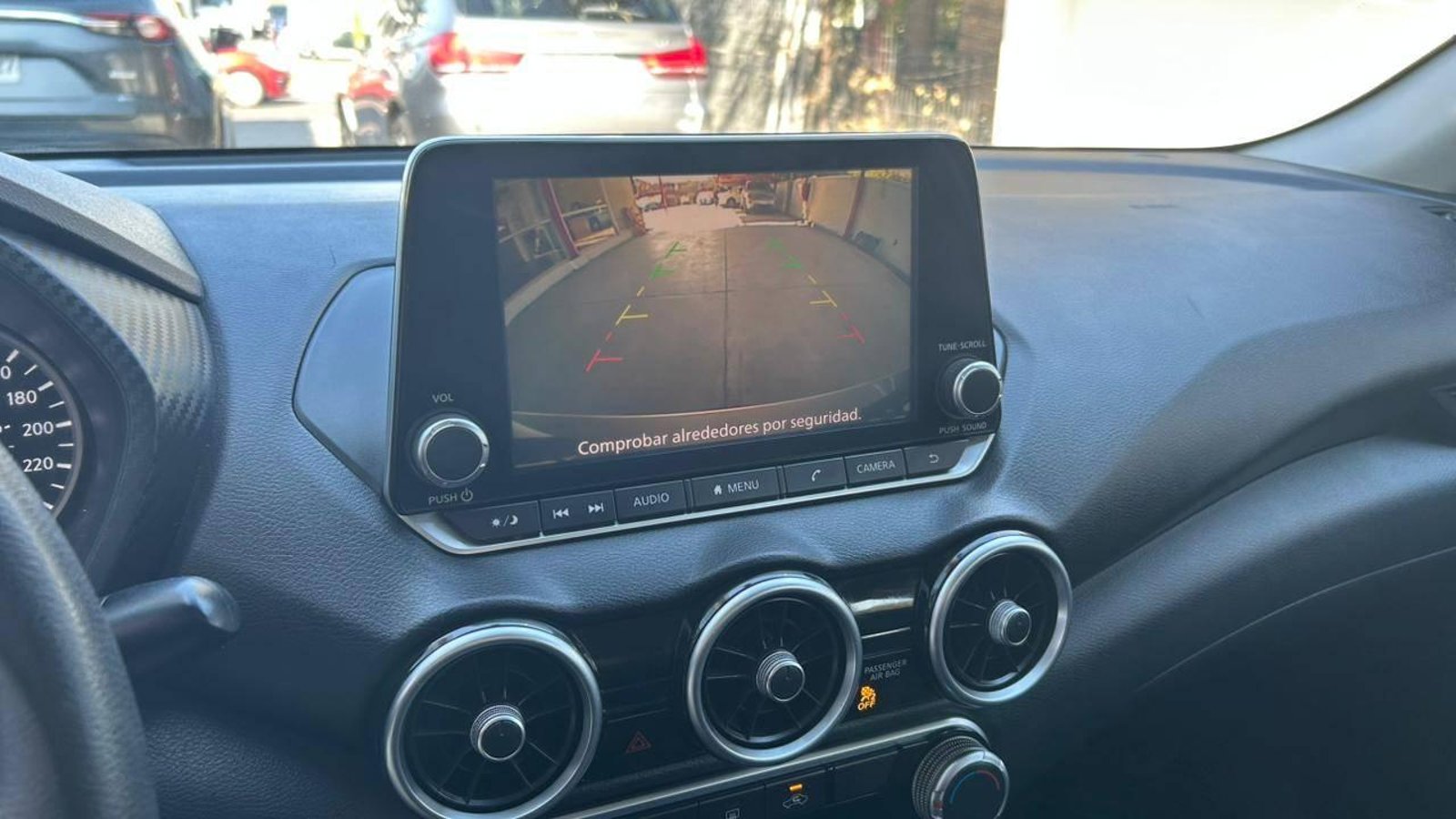 Nissan Sentra 2022 - Imagen 16 de 20