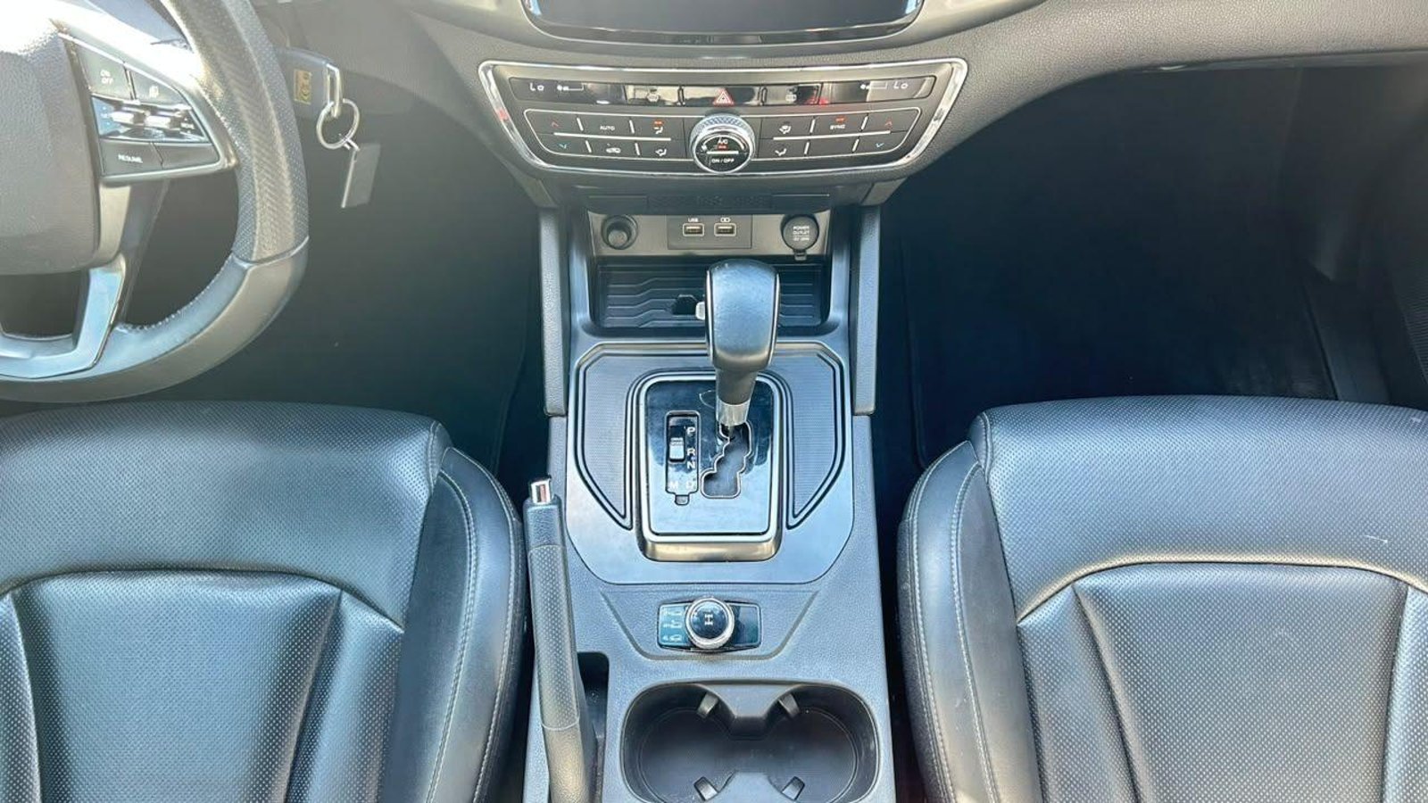 SsangYong MUSSO GRAND 2023 - Imagen 17 de 20