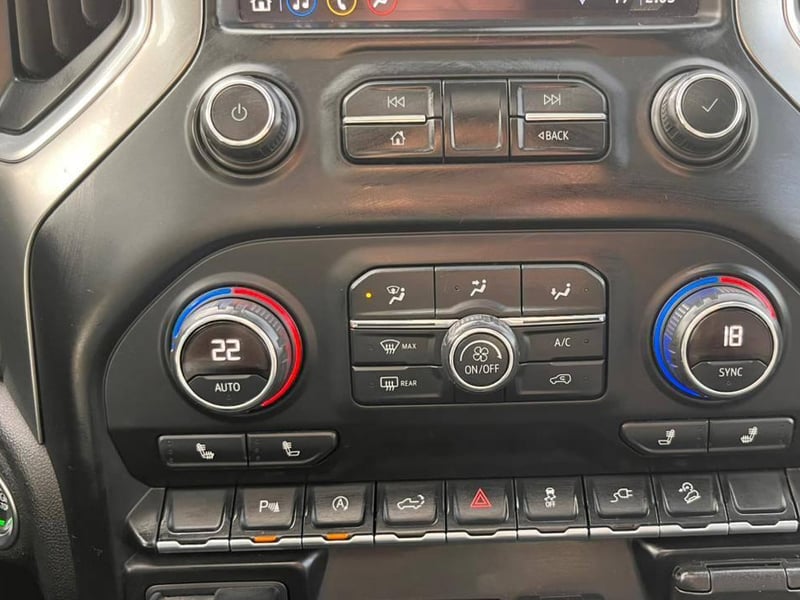 Chevrolet Silverado 2020 - Imagen 13 de 20