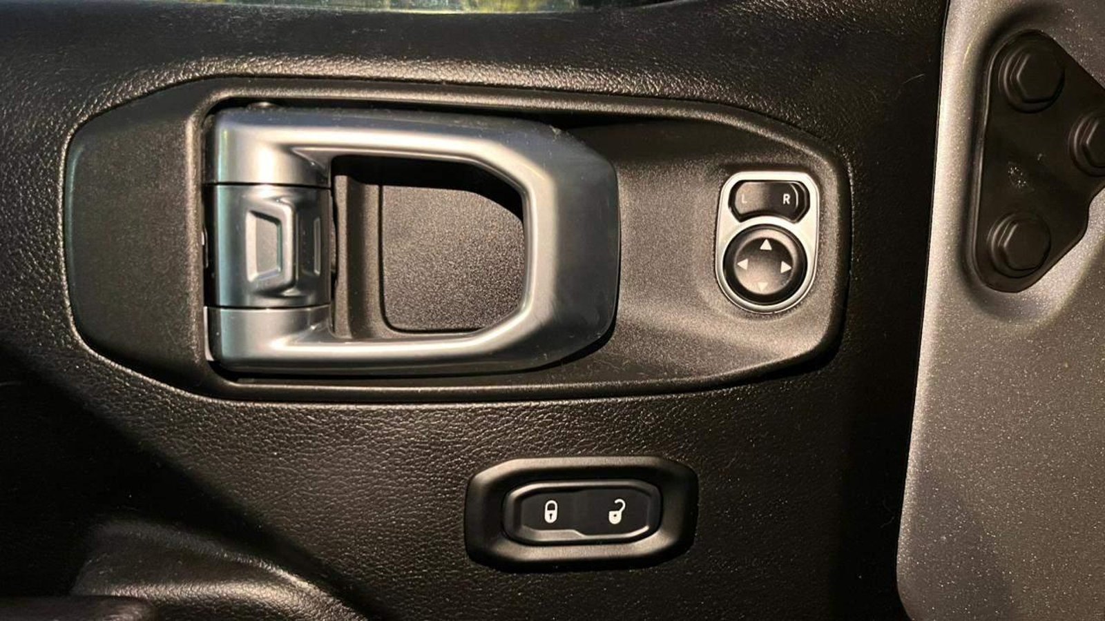 Jeep Wrangler 2020 - Imagen 18 de 20