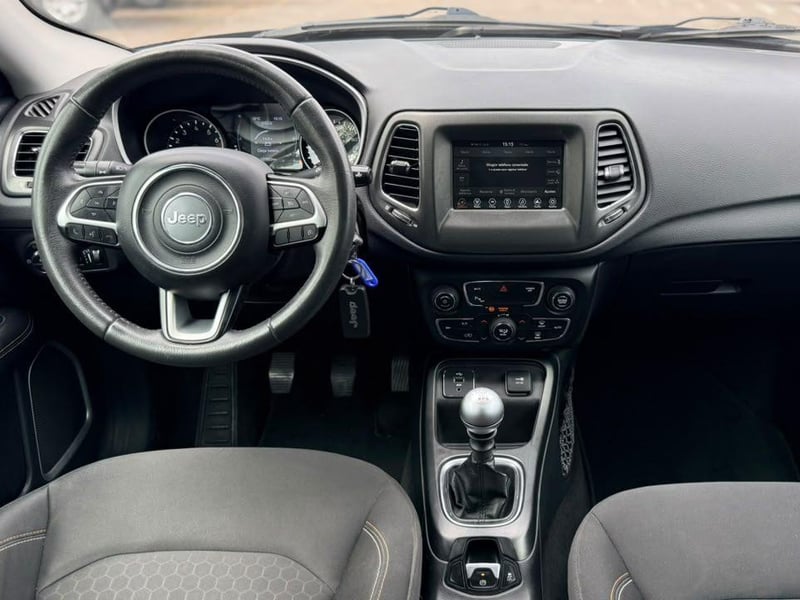Jeep COMPASS 2018 - Imagen 17 de 20