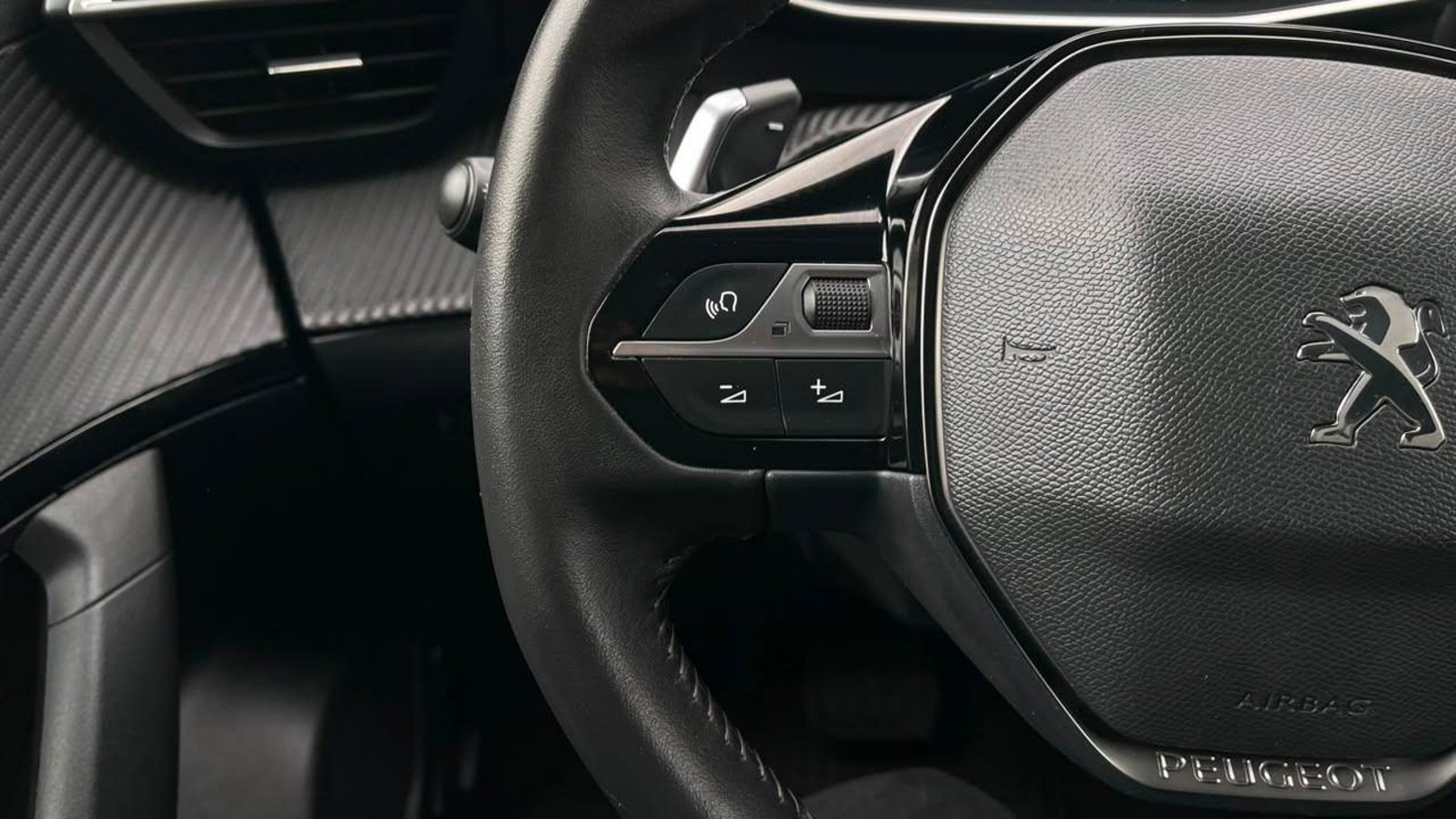 Peugeot 2008 2023 - Imagen 11 de 15