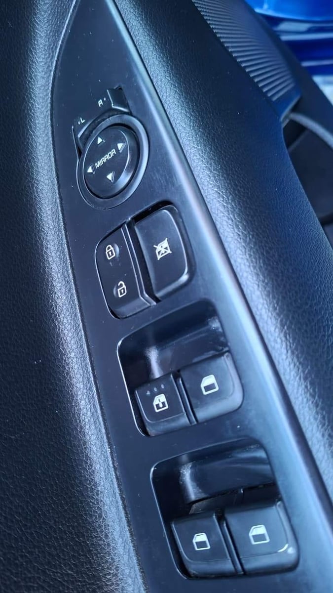 Kia RIO 5 2019 - Imagen 18 de 18