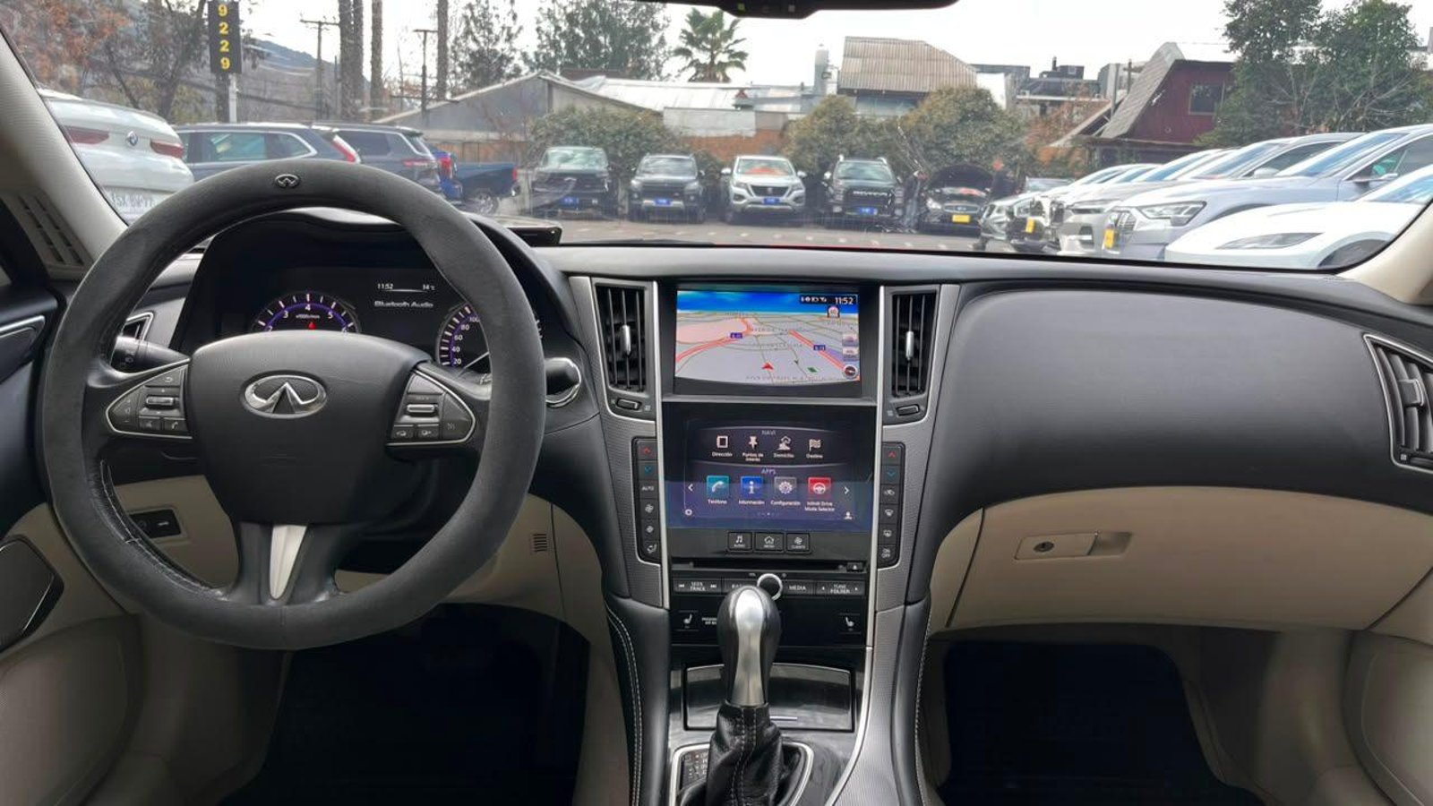 Infiniti Q50 2018 - Imagen 17 de 18