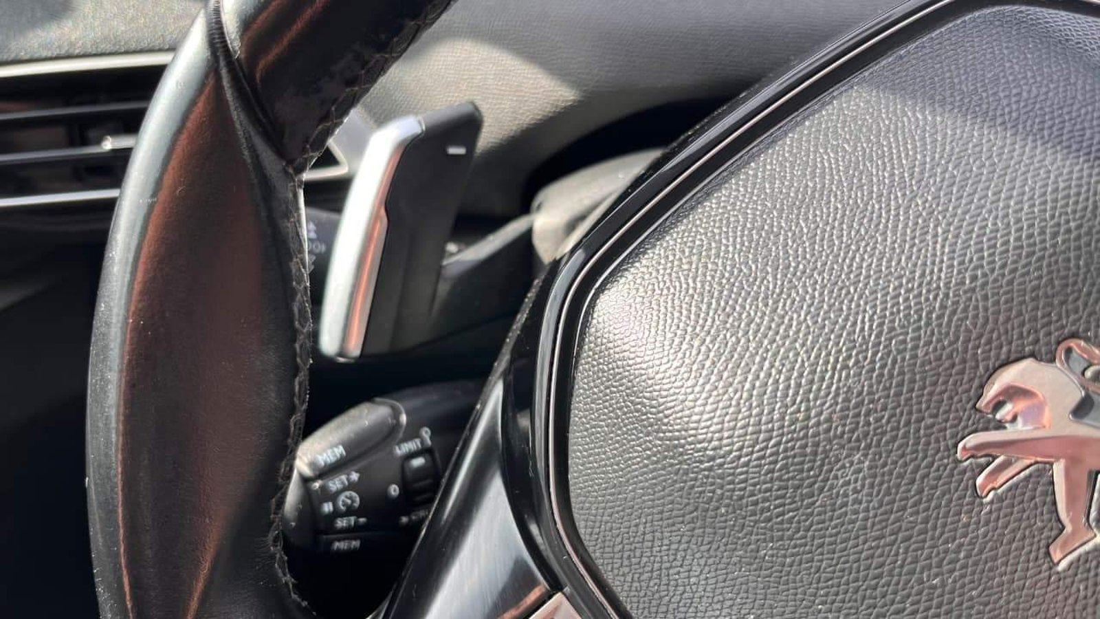 Peugeot 3008 2018 - Imagen 8 de 20