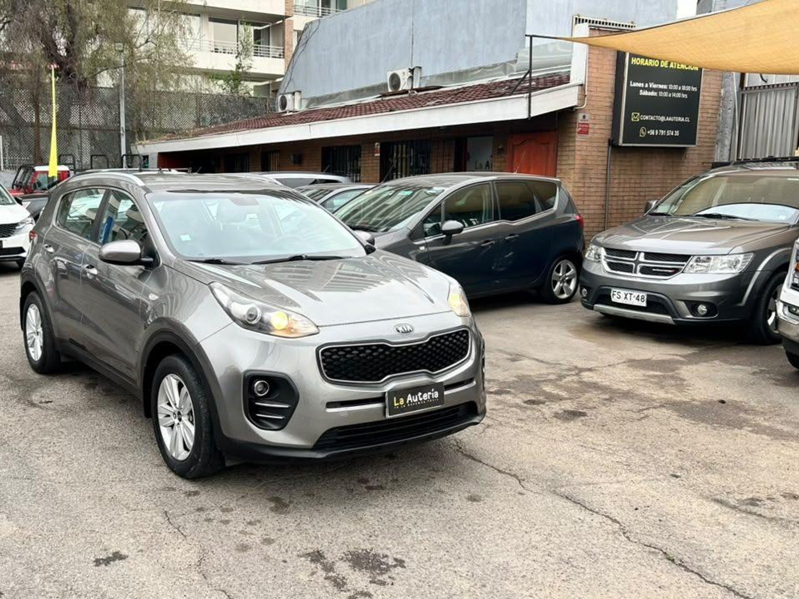 Kia SPORTAGE 2016 - Foto 2 de 20
