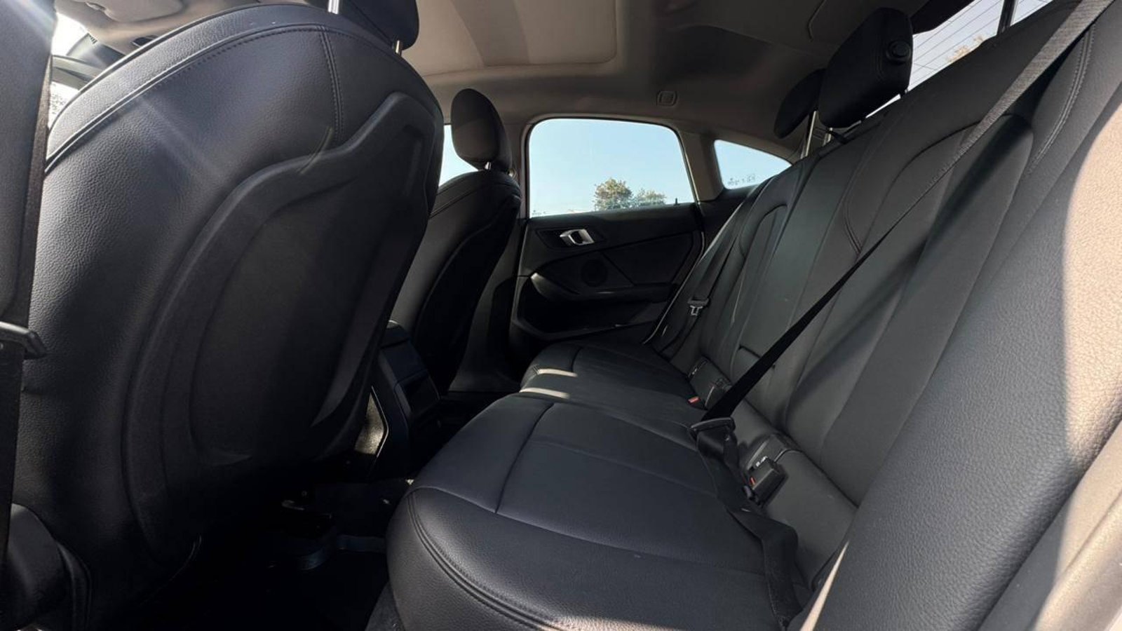 BMW 220i 2024 - Imagen 6 de 19