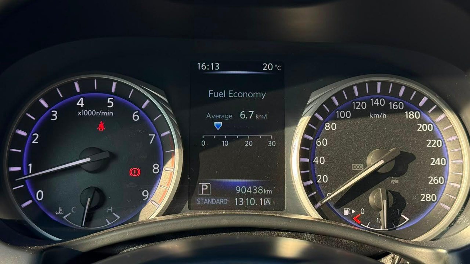 Infiniti Q60 COUPE 3.0 AUT 2018 - Imagen 10 de 20