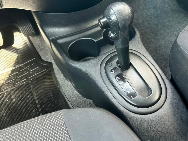 Nissan VERSA SENSE AUT 2013 - Imagen 12 de 20