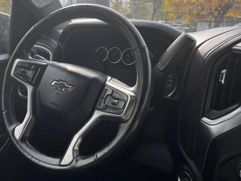 Chevrolet Silverado 2020 - Imagen 10 de 20