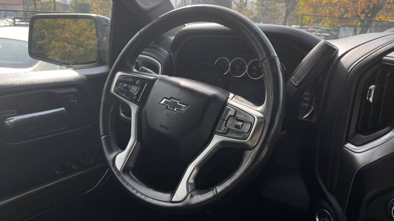 Chevrolet Silverado 2020 - Imagen 10 de 20